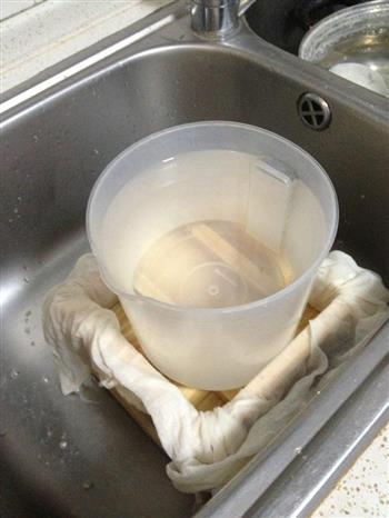 黑豆豆腐怎么做，黑豆豆腐怎么做好吃，黑豆豆腐做法