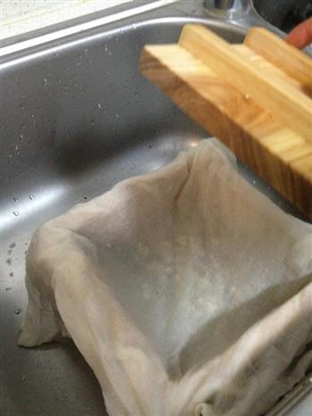 黑豆豆腐怎么做，黑豆豆腐怎么做好吃，黑豆豆腐做法