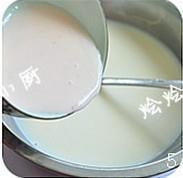 酸奶果冻怎么做，酸奶果冻怎么做好吃，酸奶果冻做法