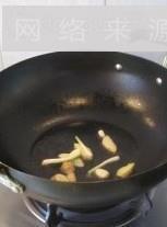 鲶鱼豆腐汤怎么做，鲶鱼豆腐汤怎么做好吃，鲶鱼豆腐汤做法