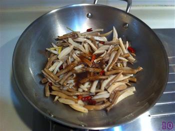 蚝油炒双菇怎么做，蚝油炒双菇怎么做好吃，蚝油炒双菇做法