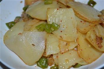 烧烤味土豆片怎么做，烧烤味土豆片怎么做好吃，烧烤味土豆片做法