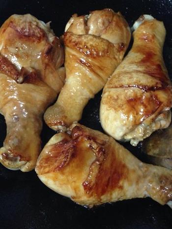 烧鸡腿怎么做，烧鸡腿怎么做好吃，烧鸡腿做法