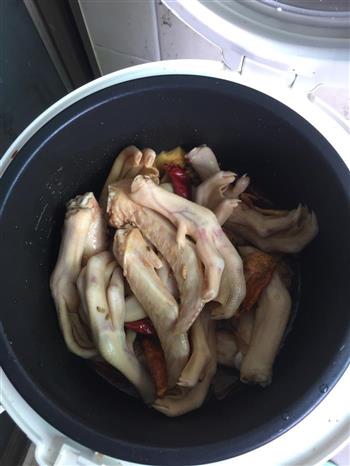 卤水鸭爪鸭翅怎么做，卤水鸭爪鸭翅怎么做好吃，卤水鸭爪鸭翅做法