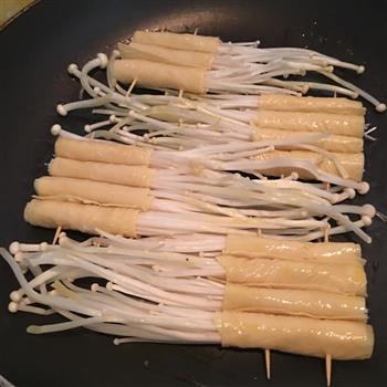 超赞烧烤金针菇怎么做，超赞烧烤金针菇怎么做好吃，超赞烧烤金针菇做法