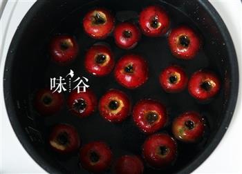 春季必备的雪梨山楂糖水怎么做，春季必备的雪梨山楂糖水怎么做好吃，春季必备的雪梨山楂糖水做法