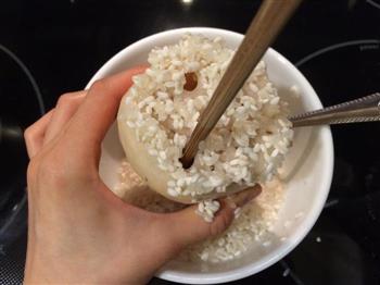 桂花糯米藕 电饭煲版怎么做，桂花糯米藕 电饭煲版怎么做好吃，桂花糯米藕 电饭煲版做法