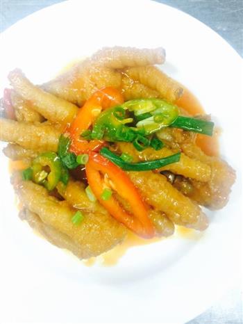 自制酱香凤爪怎么做，自制酱香凤爪怎么做好吃，自制酱香凤爪做法