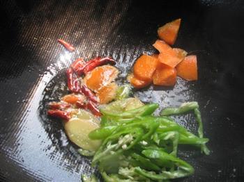 酸辣藕片怎么做，酸辣藕片怎么做好吃，酸辣藕片做法