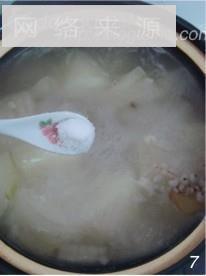 冬瓜薏米煲水鸭怎么做，冬瓜薏米煲水鸭怎么做好吃，冬瓜薏米煲水鸭做法