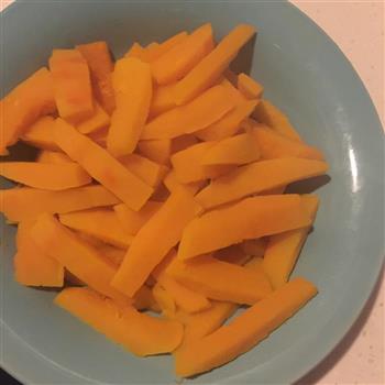 咸蛋黄焗南瓜怎么做，咸蛋黄焗南瓜怎么做好吃，咸蛋黄焗南瓜做法