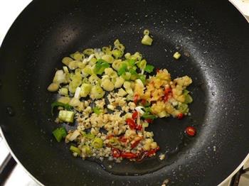 香辣海鲜豆腐脑怎么做，香辣海鲜豆腐脑怎么做好吃，香辣海鲜豆腐脑做法