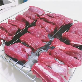风干牛肉干怎么做，风干牛肉干怎么做好吃，风干牛肉干做法