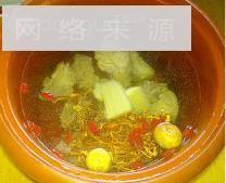 虫草无花果煲排骨怎么做，虫草无花果煲排骨怎么做好吃，虫草无花果煲排骨做法