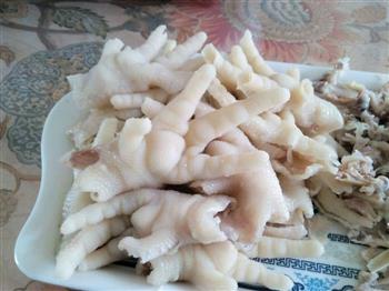 风味剁椒凤爪怎么做，风味剁椒凤爪怎么做好吃，风味剁椒凤爪做法