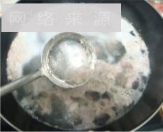 西红柿牛肉汤怎么做，西红柿牛肉汤怎么做好吃，西红柿牛肉汤做法