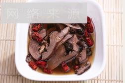 猪心红枣汤怎么做，猪心红枣汤怎么做好吃，猪心红枣汤做法