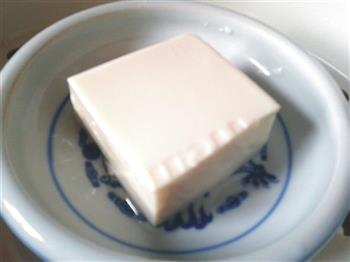 凉拌菌菇豆腐怎么做，凉拌菌菇豆腐怎么做好吃，凉拌菌菇豆腐做法