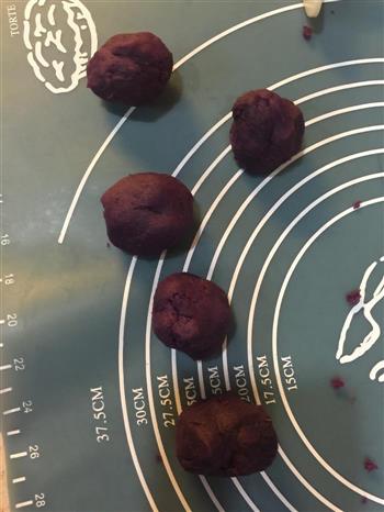 紫薯糕怎么做，紫薯糕怎么做好吃，紫薯糕做法