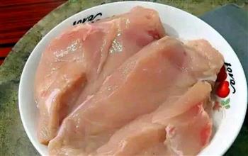 上校鸡块怎么做，上校鸡块怎么做好吃，上校鸡块做法