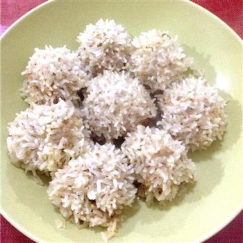 香茹胡萝卜珍珠丸怎么做，香茹胡萝卜珍珠丸怎么做好吃，香茹胡萝卜珍珠丸做法