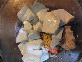 素珍珠豆腐丸子怎么做，素珍珠豆腐丸子怎么做好吃，素珍珠豆腐丸子做法