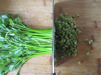 野芹菜春卷怎么做，野芹菜春卷怎么做好吃，野芹菜春卷做法