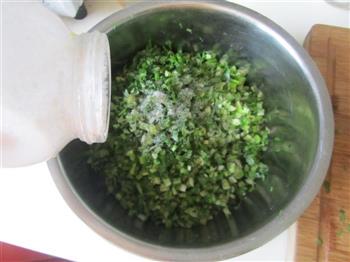 野芹菜春卷怎么做，野芹菜春卷怎么做好吃，野芹菜春卷做法