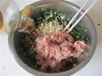野芹菜春卷怎么做，野芹菜春卷怎么做好吃，野芹菜春卷做法