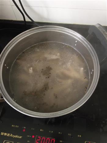绝味泡椒凤爪怎么做，绝味泡椒凤爪怎么做好吃，绝味泡椒凤爪做法