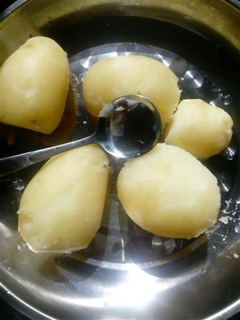 芝士焗虾仁土豆泥怎么做，芝士焗虾仁土豆泥怎么做好吃，芝士焗虾仁土豆泥做法