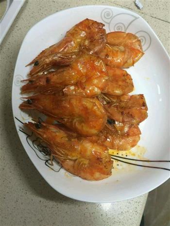 草菌酱油油焖大虾怎么做，草菌酱油油焖大虾怎么做好吃，草菌酱油油焖大虾做法