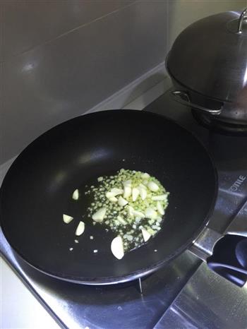 啤酒小龙虾怎么做，啤酒小龙虾怎么做好吃，啤酒小龙虾做法