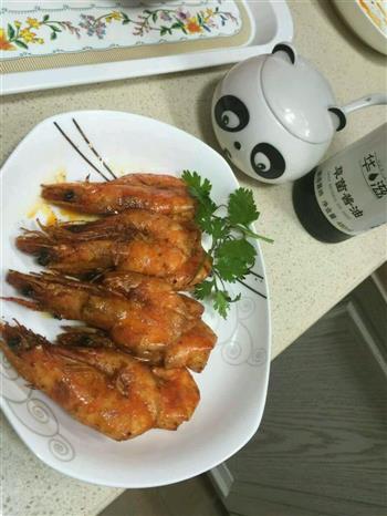 草菌酱油油焖大虾怎么做，草菌酱油油焖大虾怎么做好吃，草菌酱油油焖大虾做法
