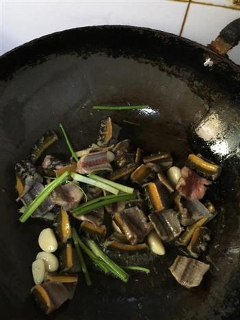 家乡的味道 红烧黄鳝怎么做，家乡的味道 红烧黄鳝怎么做好吃，家乡的味道 红烧黄鳝做法