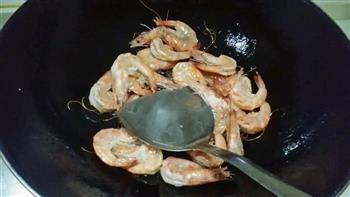 香辣豆腐虾怎么做，香辣豆腐虾怎么做好吃，香辣豆腐虾做法