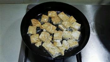香辣豆腐虾怎么做，香辣豆腐虾怎么做好吃，香辣豆腐虾做法