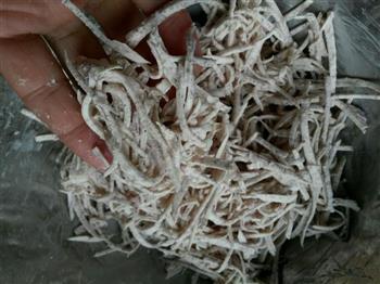 香煎芋丝饼怎么做，香煎芋丝饼怎么做好吃，香煎芋丝饼做法
