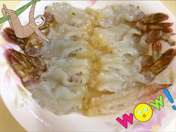 蒜蓉蒸虾怎么做，蒜蓉蒸虾怎么做好吃，蒜蓉蒸虾做法
