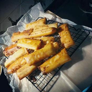 芝士春卷怎么做，芝士春卷怎么做好吃，芝士春卷做法
