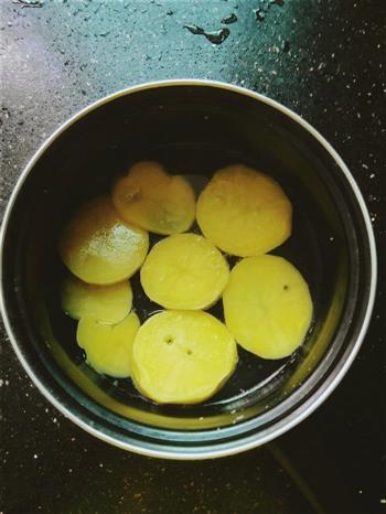 牛奶味土豆泥怎么做，牛奶味土豆泥怎么做好吃，牛奶味土豆泥做法