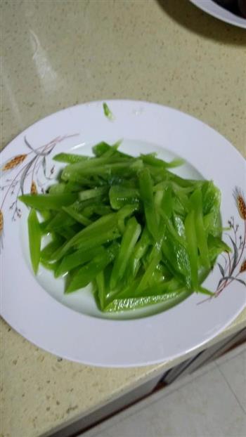 凉拌莴笋怎么做，凉拌莴笋怎么做好吃，凉拌莴笋做法