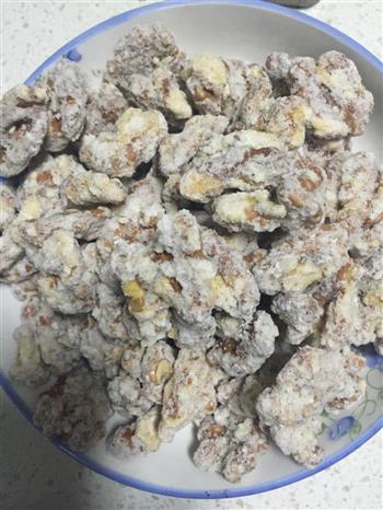 糖霜桃仁怎么做，糖霜桃仁怎么做好吃，糖霜桃仁做法