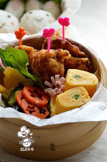 日式咖喱炸鸡便当怎么做，日式咖喱炸鸡便当怎么做好吃，日式咖喱炸鸡便当做法