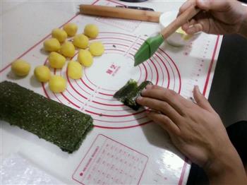 烤箱版-海苔肉松蛋卷怎么做，烤箱版-海苔肉松蛋卷怎么做好吃，烤箱版-海苔肉松蛋卷做法