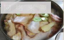吊鸡汤怎么做，吊鸡汤怎么做好吃，吊鸡汤做法