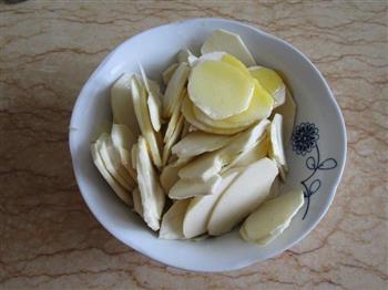 炸茨菰片怎么做，炸茨菰片怎么做好吃，炸茨菰片做法