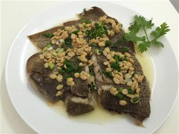黄豆酱清煮肉舌鱼怎么做，黄豆酱清煮肉舌鱼怎么做好吃，黄豆酱清煮肉舌鱼做法