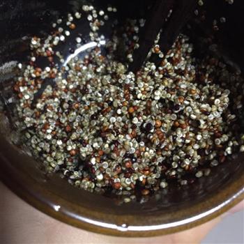 金枪鱼鸡胸肉虾仁黎麦沙拉怎么做，金枪鱼鸡胸肉虾仁黎麦沙拉怎么做好吃，金枪鱼鸡胸肉虾仁黎麦沙拉做法