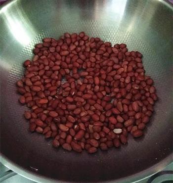 黑芝麻花生牛扎糖怎么做，黑芝麻花生牛扎糖怎么做好吃，黑芝麻花生牛扎糖做法